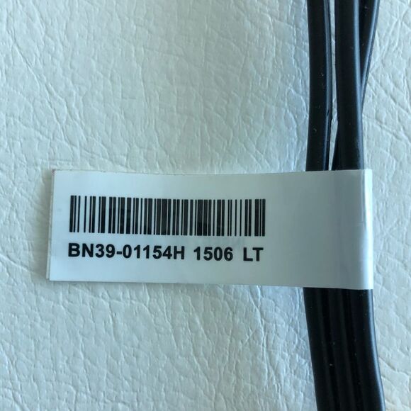 SAMSUNG CBF CABLE BN39-01154H 1506 LT - Picture 3 of 3